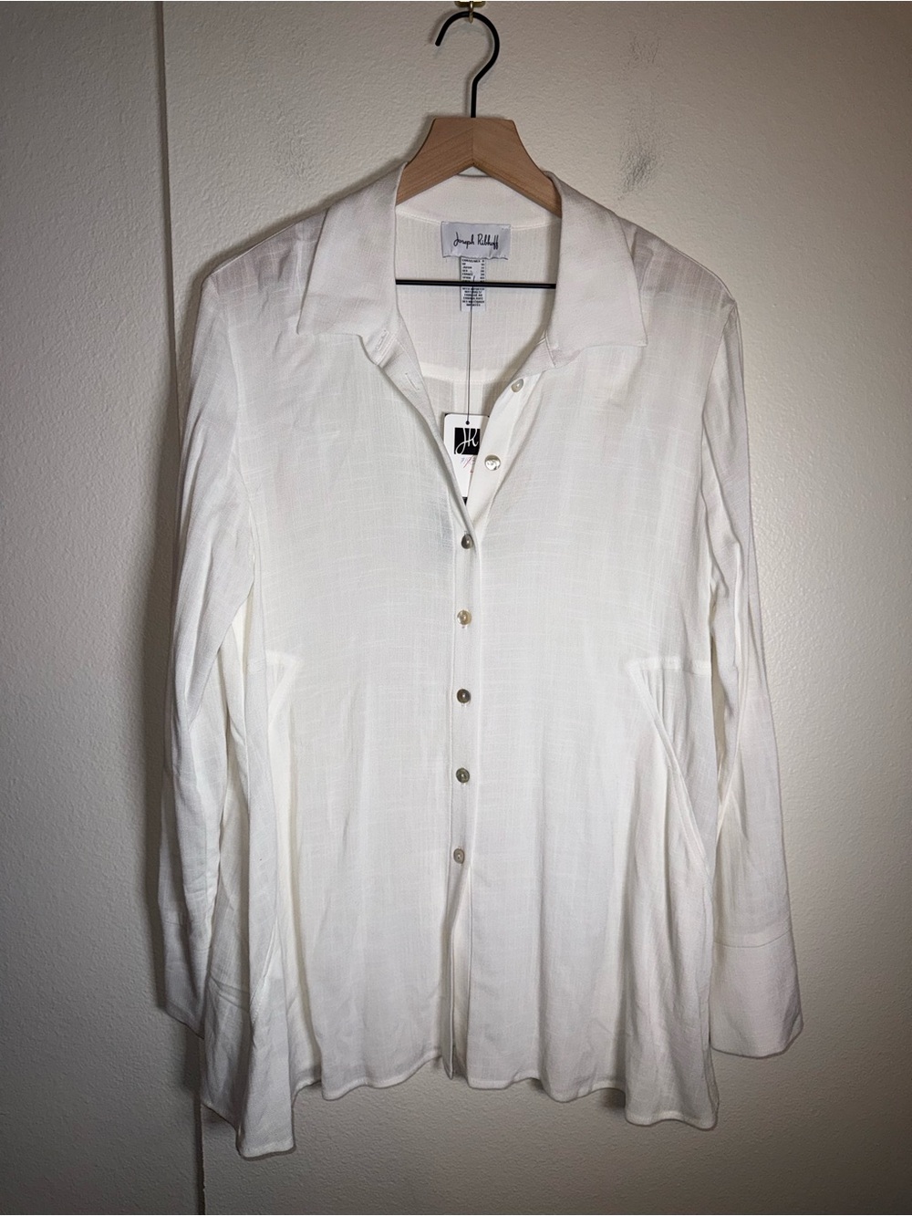 NWT JOSEPH RIBKOFF Flowy Classic Women’s Cream-White Dress Shirt 8